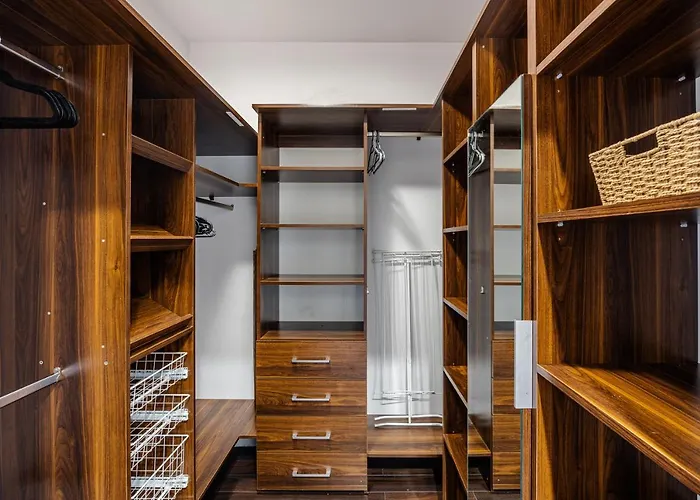 Spacious Ac View Pokorna 2 Parking Apartment *