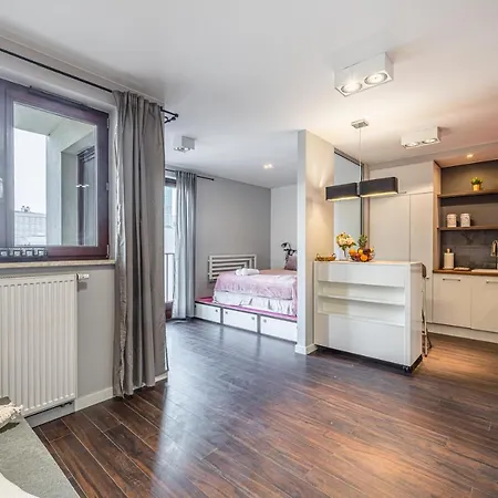 Spacious Ac View Pokorna 2 Parking * Warschau